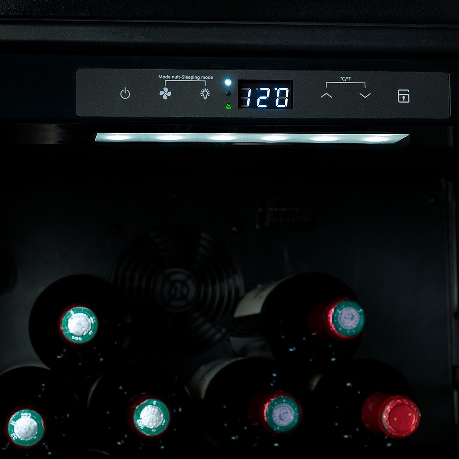 винный шкаф climadiff cpw160b1