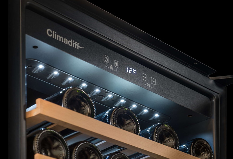 винный шкаф climadiff cbi28s1b